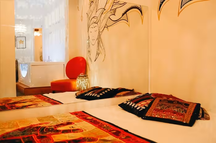 Genuine Tantric Chiado - Lisebon Lounge