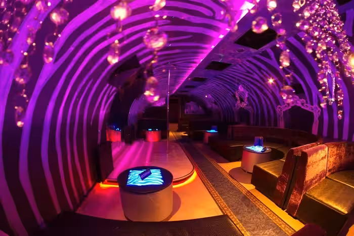 Night Club Blue Moon