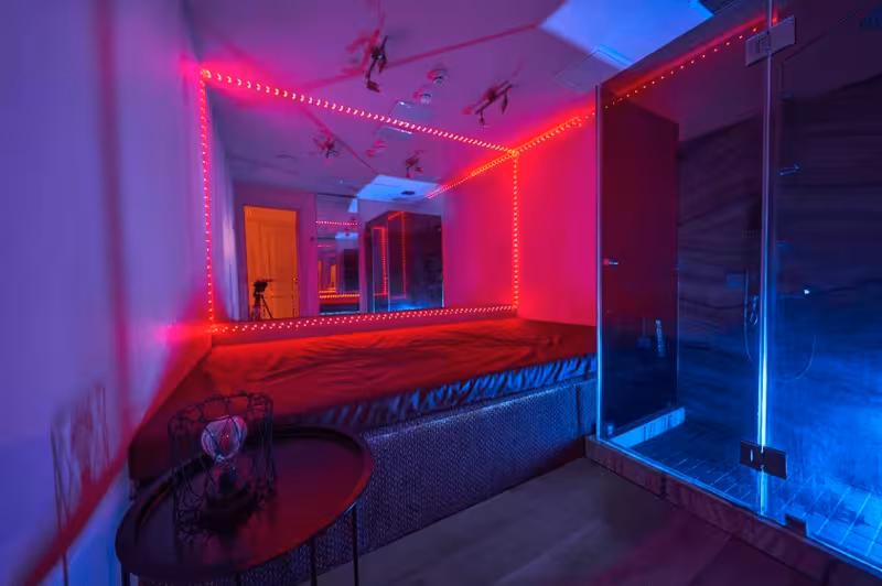 Eden Erotic Massage Salon - photo 1