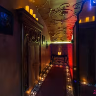 Zavist Cabaret-Bar - photo 2