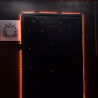 Major Men's Club - photo 5