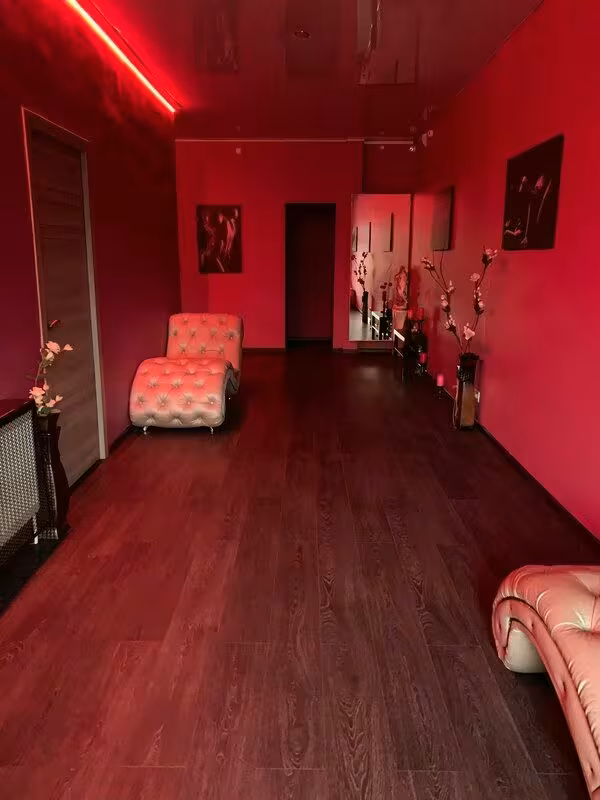 Salon Eroticheskogo Massazha "Kruzheva" - photo 1
