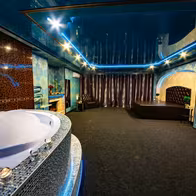 Rich Men's Club - photo 15