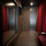 Veles Men's Lounge - photo 14