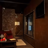 Veles Men's Lounge - photo 16