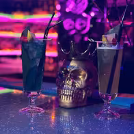 Gallery Of Desires, Men's Club - photo 10