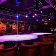 Стриптиз клуб Чарли (Charlie's Strip Club) - photo 9