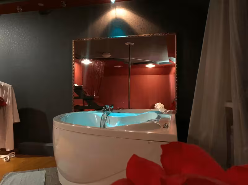 Sexon Men's Spa Salon - photo 1