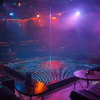 Striptiz-Klub Yestestvoznaniye (Samara) - photo 3