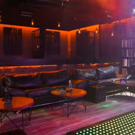 Striptiz-Klub Yestestvoznaniye (Samara) - photo 5