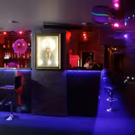 Mashen'ka, Strip-Klub - photo 2