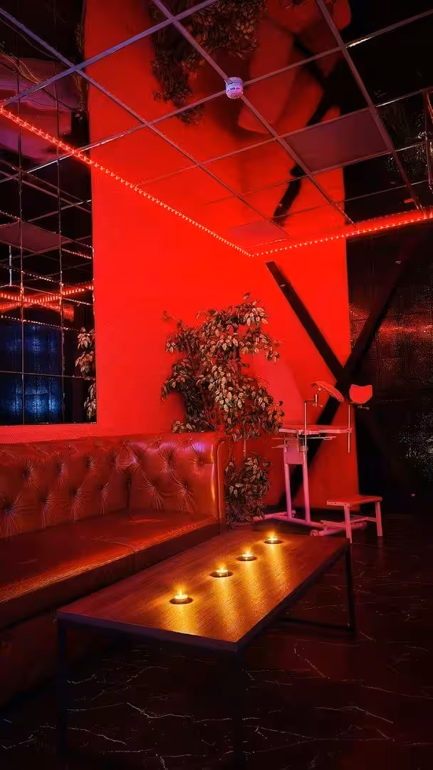 Lux Night