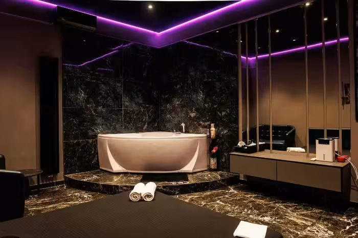 Diamond | Men's Club Novorossiysk | Men's Salon, Relaxing Massage, Thai Massage