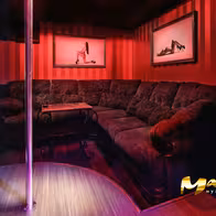Muzhskoy Bar - photo 4