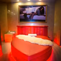 Body Erotic Massage Salon - photo 9
