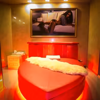Body Erotic Massage Salon - photo 10