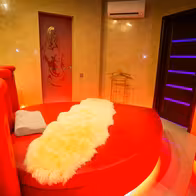 Body Erotic Massage Salon - photo 11