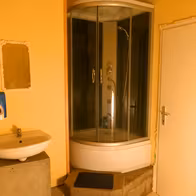 1 Sun Salon - photo 3