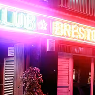 Breston Strip Club Barcelona - photo 3