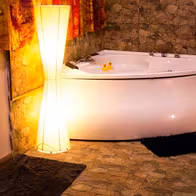 Erotic Massage In Barcelona - photo 9