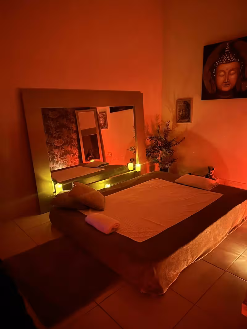 Imperial Zen Tantric Massage - photo 1