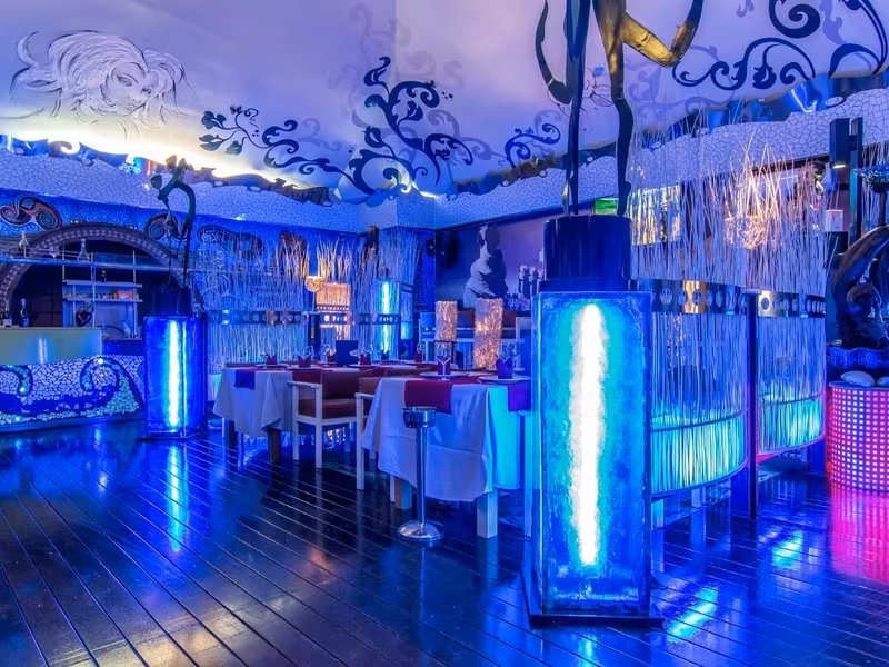 Club Las Palmeras - photo 1