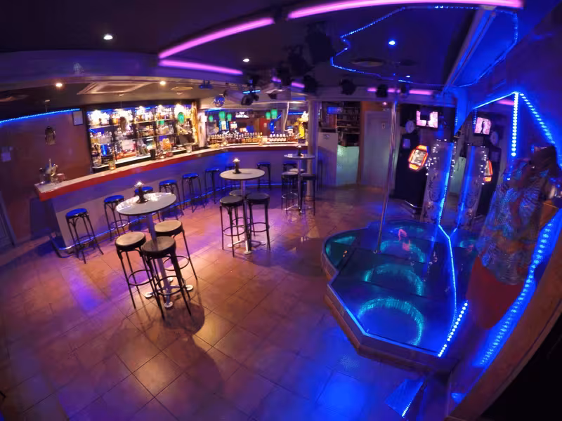 Top Models Club - photo 1