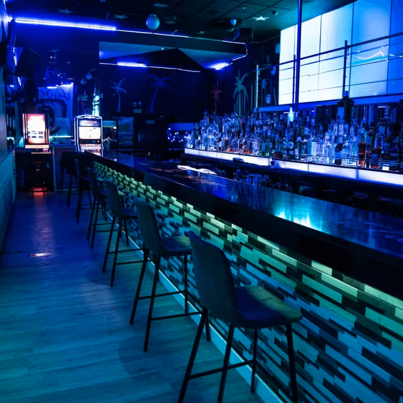 Club Sala Michigan - photo 1