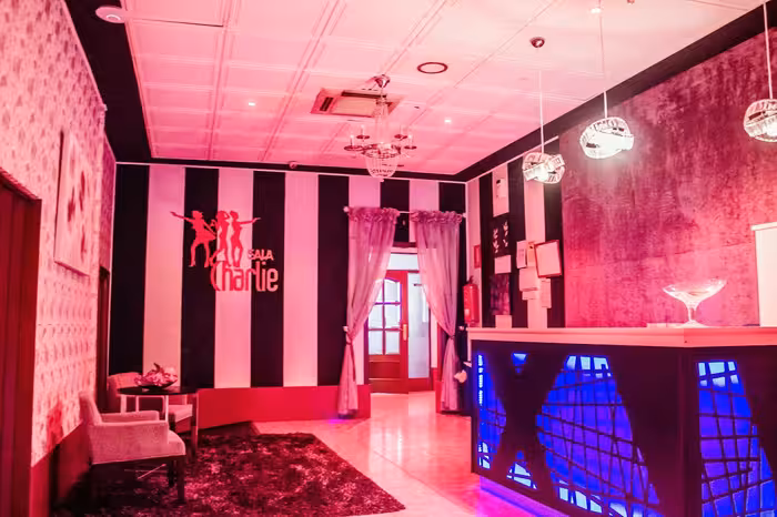 Sala Los Ángeles De Charlie
