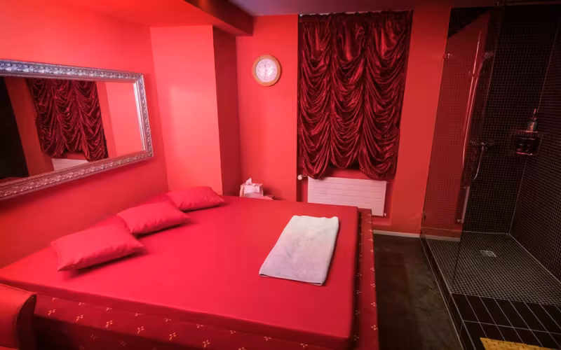 Club 12 - photo 1
