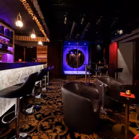 Red Lips | Strip Club | Cabaret | Night Club - photo 14