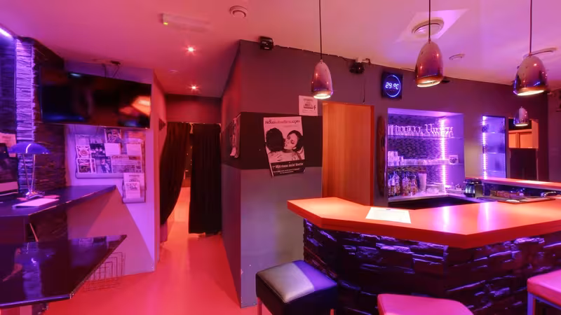 Spa Duplexx (Fkk Sauna Club) - photo 1