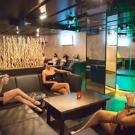 Six Day Club Lounge - photo 10