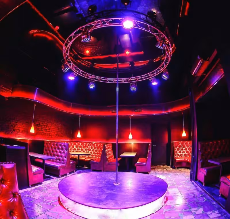 Teatro Show Club - photo 1