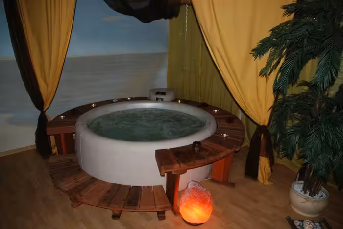 Ewa Tantra (Zurich)