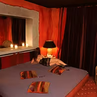 Caramel Erotic Massage - photo 2