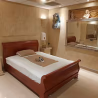 Temptations Massage Parlour - photo 4