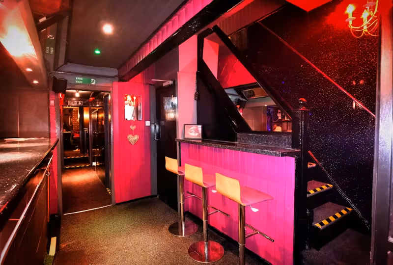 Adam And Eves Club Reinvented - photo 1
