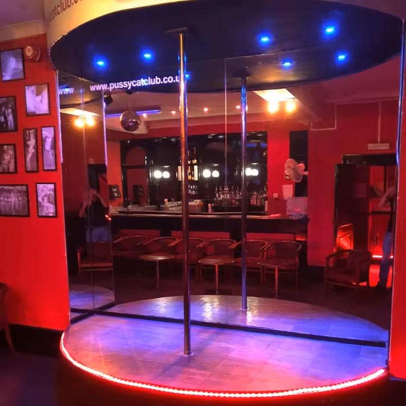 The Pussycat Club - photo 1