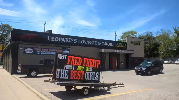 Leopards Lounge