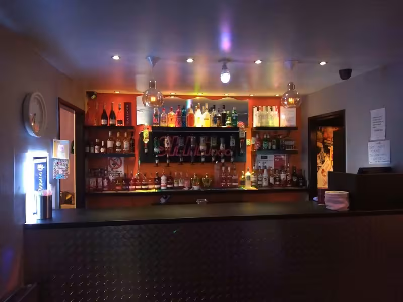 Shhh Newcastle Swingers - photo 1