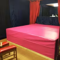 New Paradise Club - photo 5