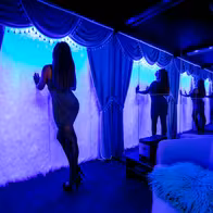 X Club - photo 11