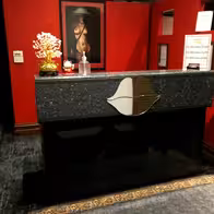 Club 122 Melbourne Brothel - photo 2