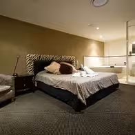 Pentagon Grand - Gold Coast Brothel - photo 3