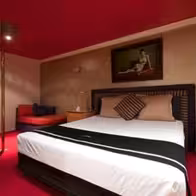 Pentagon Grand - Gold Coast Brothel - photo 7