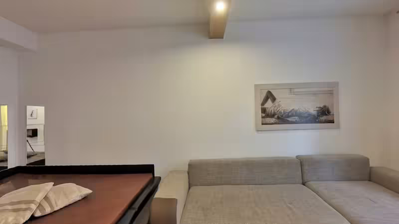 Laufhaus Erotikcenter - photo 1