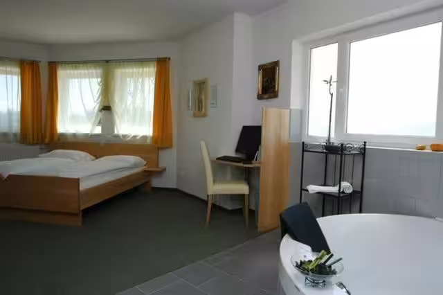 Laufhaus Gt Ebelsberg-Linz - photo 1