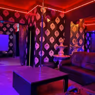 Lora Dora Laufhaus & Bar - photo 14