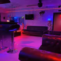 Lora Dora Laufhaus & Bar - photo 16